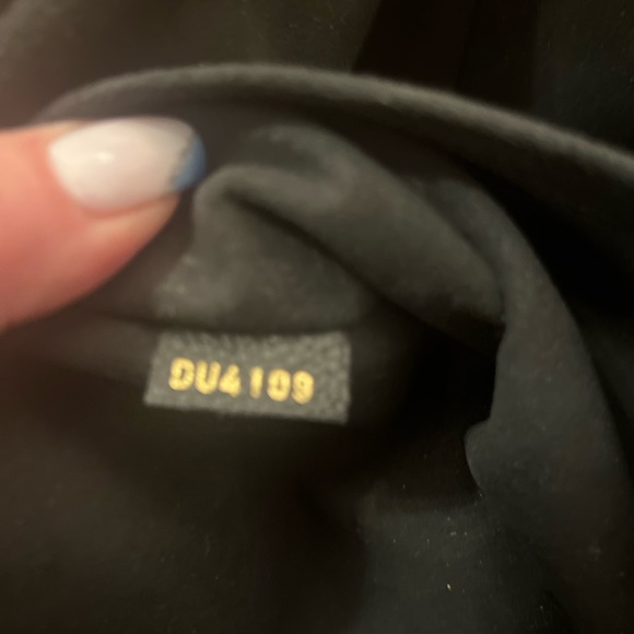 LOUIS VUITTON 
Riverside Damier
Ebene Shoulder Bag Like New  with box dust bag - Picture 7 of 16